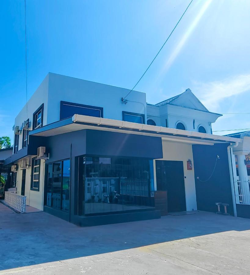 Aaronl Homestay كوتا كينابالو الغرفة الصورة
